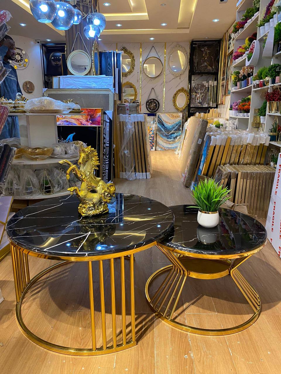 Dining & Tableware